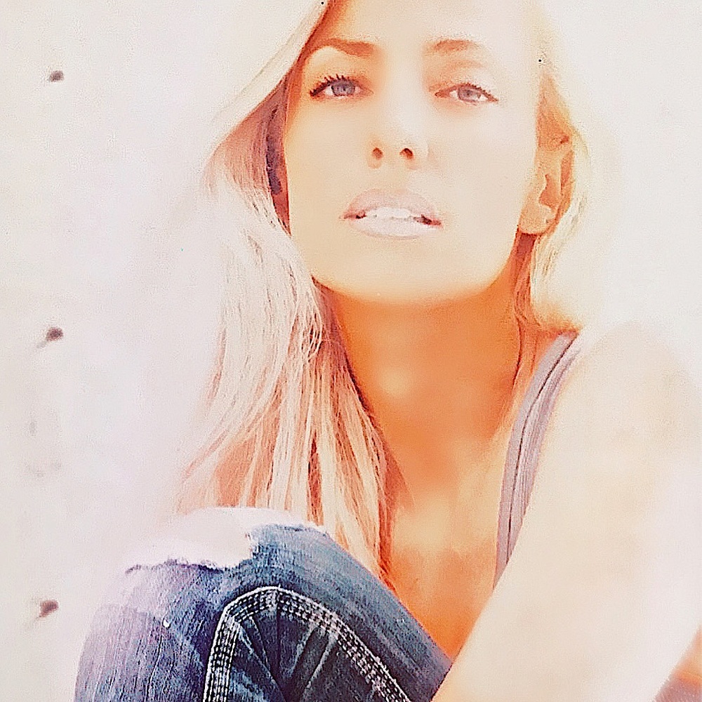 LIVE SHOW LISTING🌹LIKE TO BE NOTIFIED🌹APRIL ROSE LIVE SHOW🌹